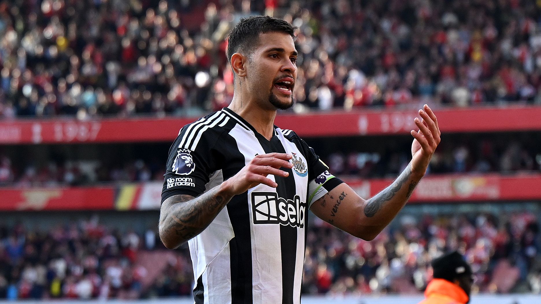 Bruno guimaraes au cœur des ambitions d&rsquo;arsenal pour le mercato