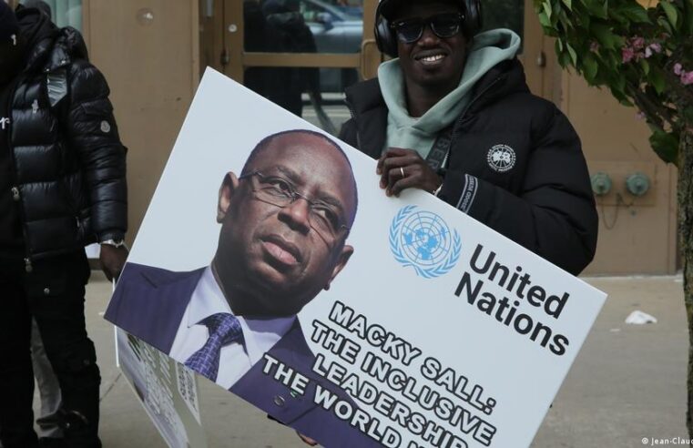 Diomaye Faye rencontre Macky Sall : un choix qui divise au Sénégal