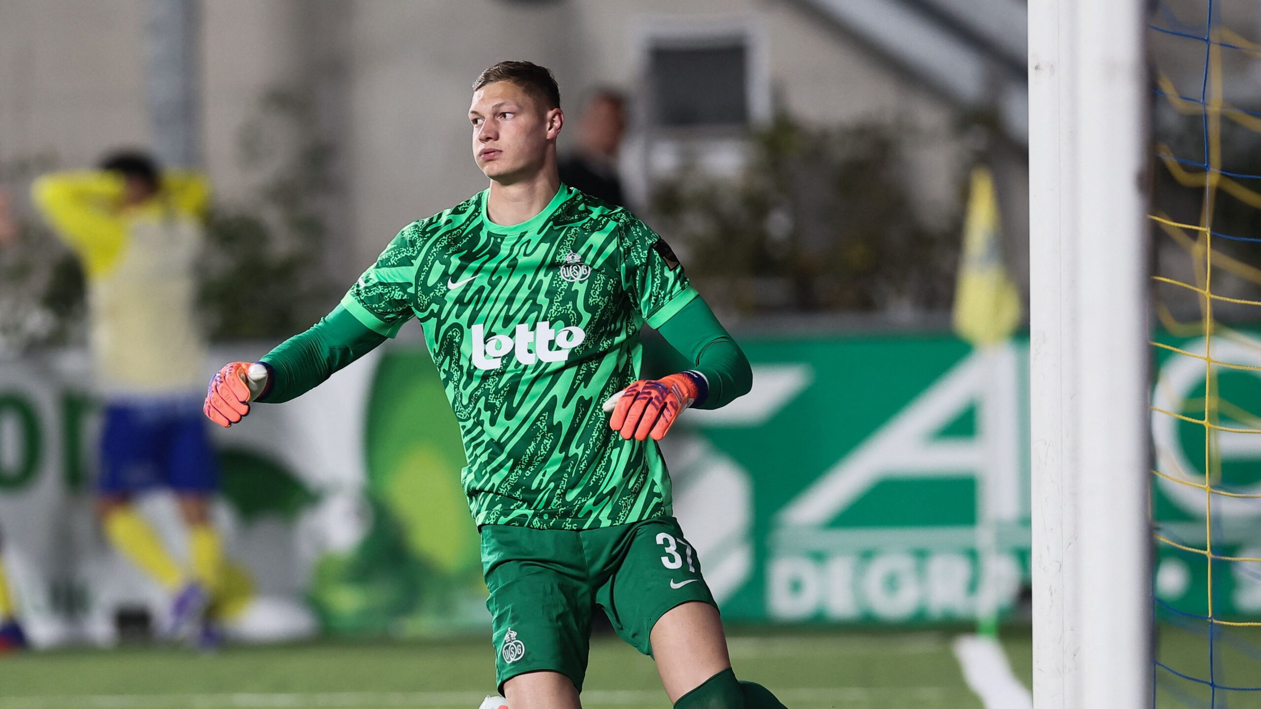 Transfert de Kjell Scherpen vers la Premier League pour 10 millions d&rsquo;euros