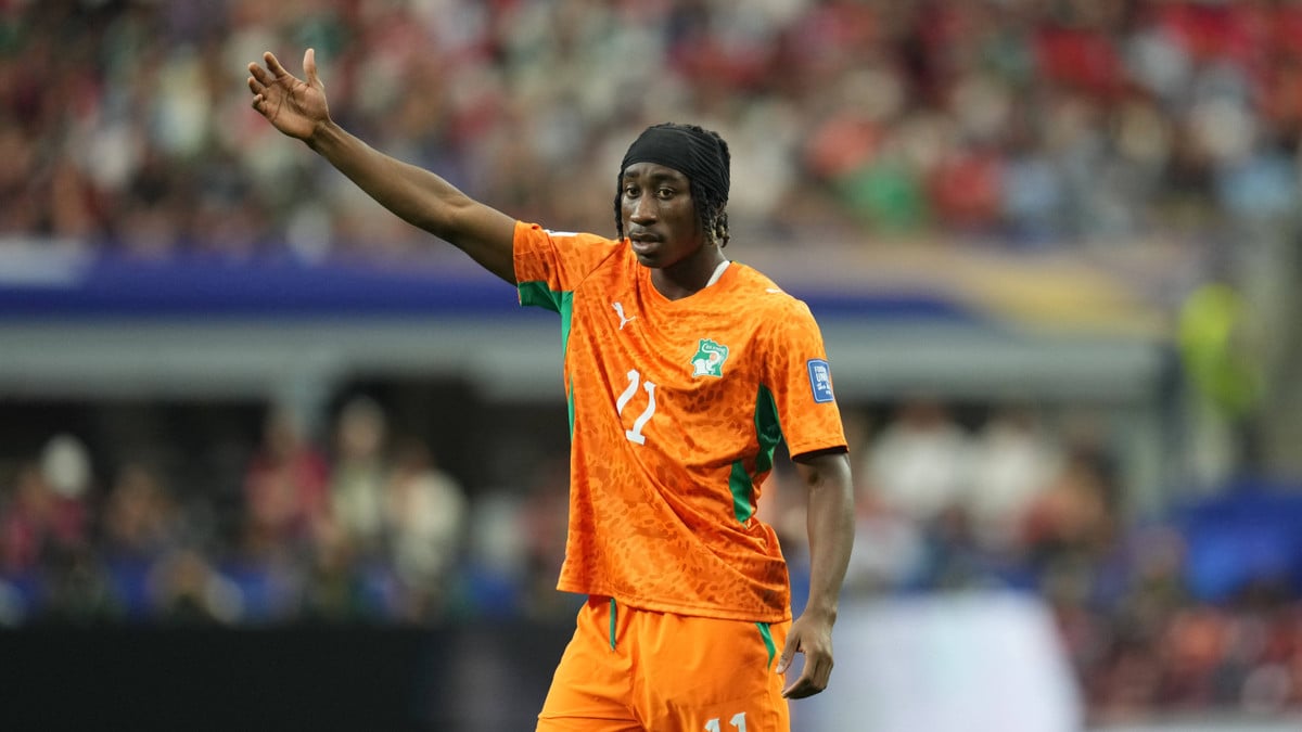 Un transfert record à chelsea menace l&rsquo;arrivée de yan diomandé au psg