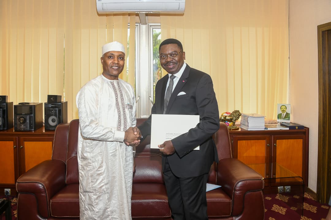 Relations Tchad-Cameroun : le président déby itno envoie une délégation à Yaoundé