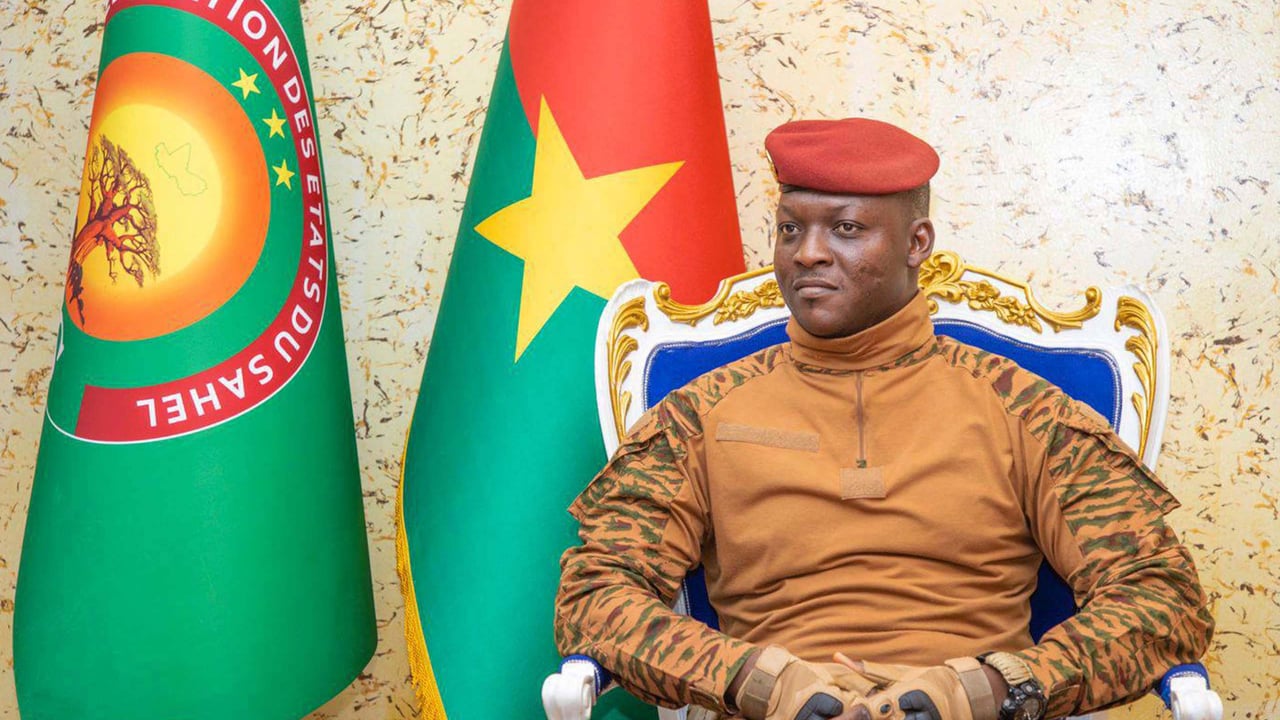 Le Burkina Faso sous les projecteurs : une milice numérique au cœur des tensions