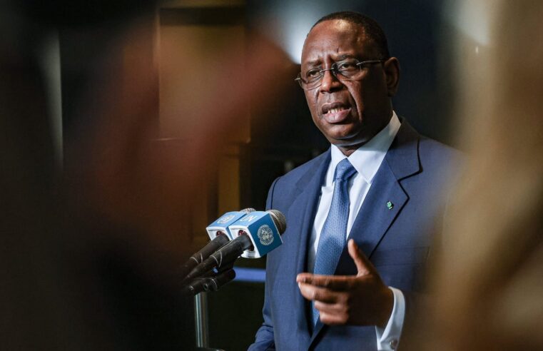 Macky sall en visite éclair à Dakar : une rencontre discrète aux enjeux majeurs