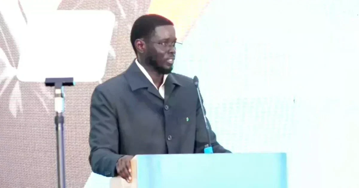 Bassirou Diomaye Faye envoie un message fort à Ousmane Sonko lors d&rsquo;un discours marquant