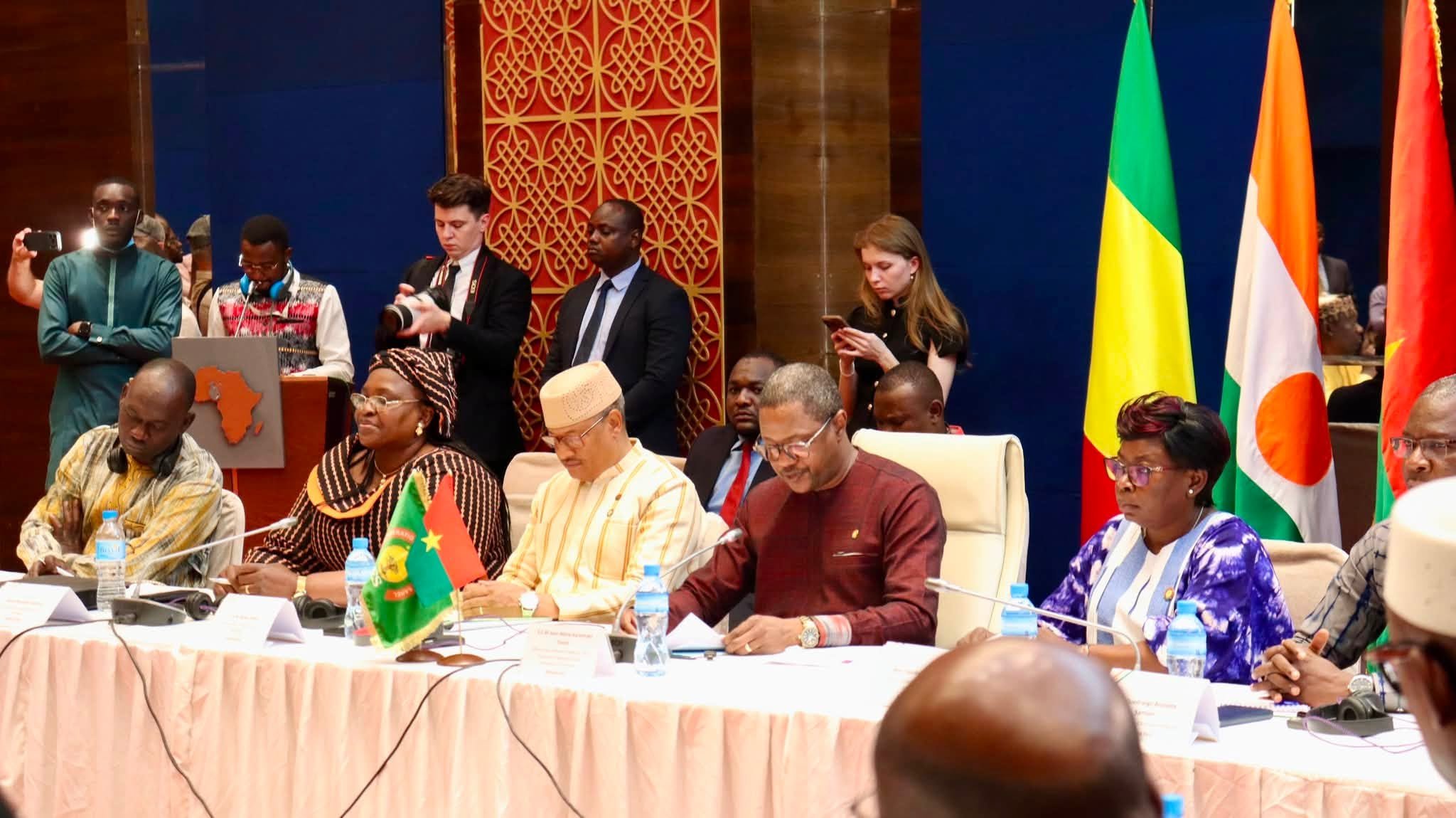 L&rsquo;alliance russe au Sahel : une souveraineté coûteuse pour les populations