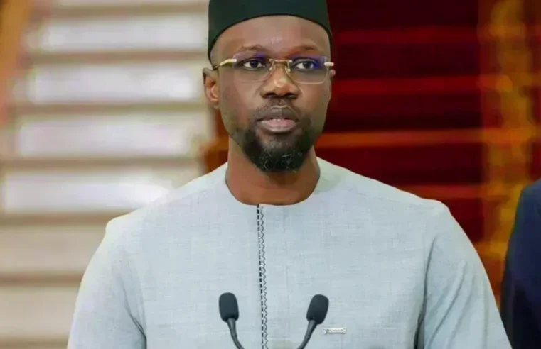 Décès de Serigne Abdou Bakhi Mbacké : hommage d&rsquo;Ousmane Sonko à une figure religieuse majeure