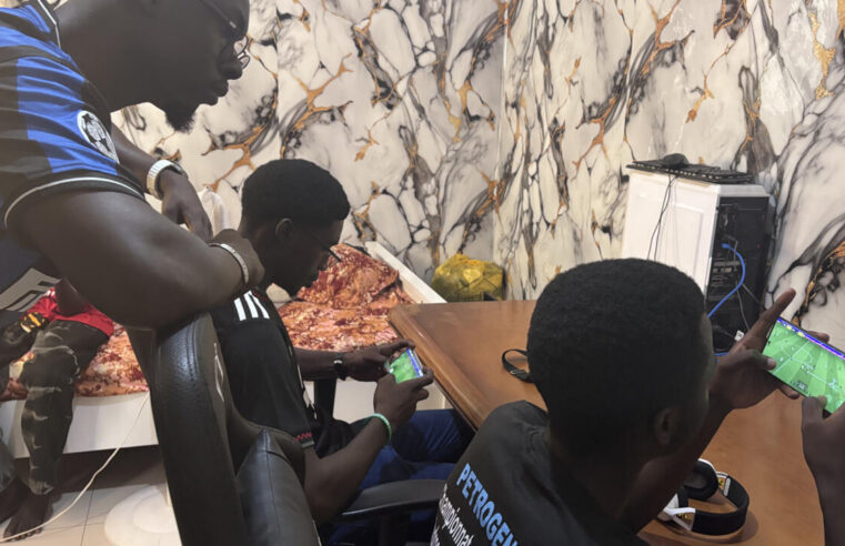 Le Sénégal, terre de football virtuel : l&rsquo;eFootball à la conquête du monde