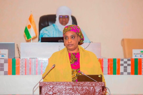Niger : plus de 16 500 dossiers d&rsquo;agents numérisés, la réforme de la fonction publique progresse