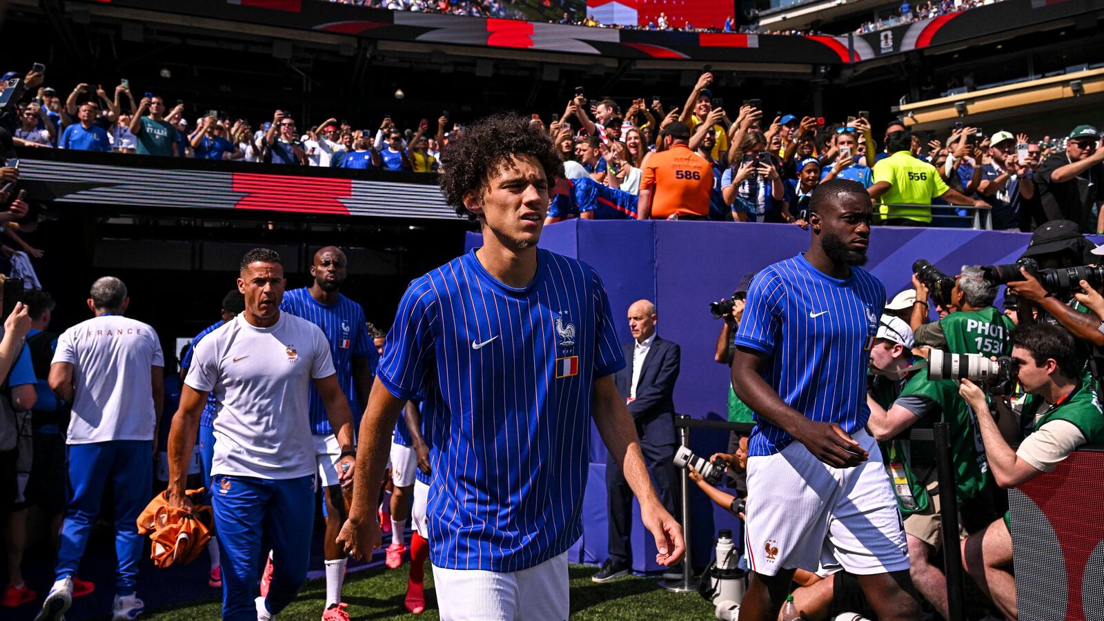 L&rsquo;été singulier de Maghnes Akliouche : entre mondial, mercato et discrétion