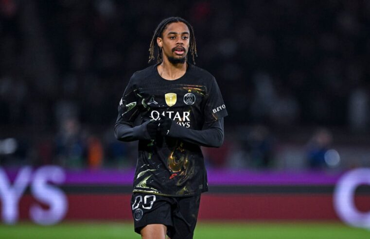 Le PSG prépare-t-il l&rsquo;après-Barcola avec une cible à 150 millions d&rsquo;euros ?