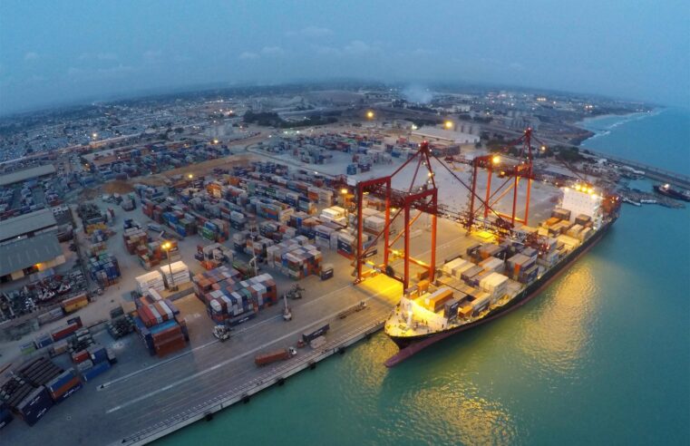 La visite de la banque mondiale au port autonome de Lomé renforce son rôle de hub logistique africain