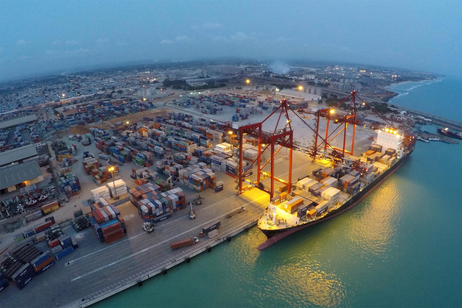 La visite de la banque mondiale au port autonome de Lomé renforce son rôle de hub logistique africain