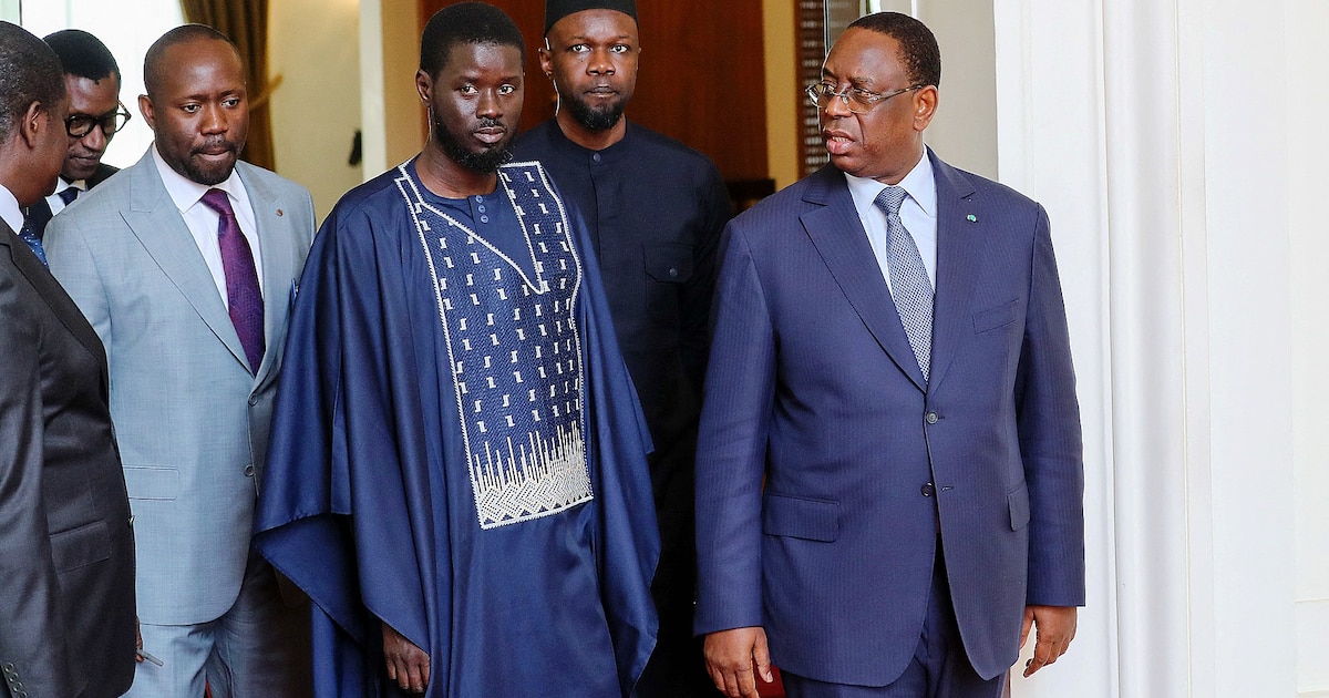Le retour de macky sall divise le Sénégal