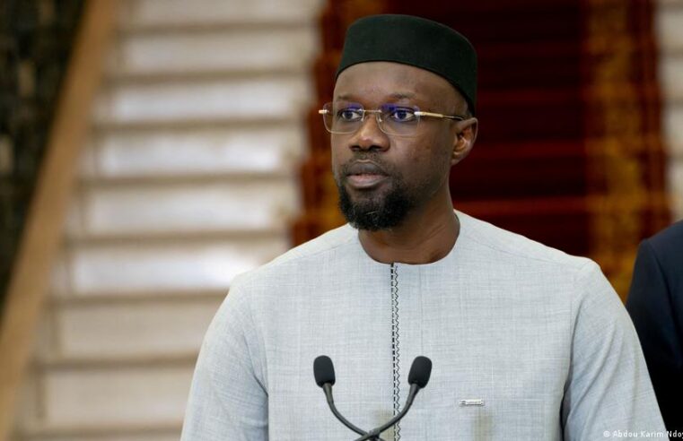 Sénégal : la réforme du Pastef retoquée, Sonko fragilisé