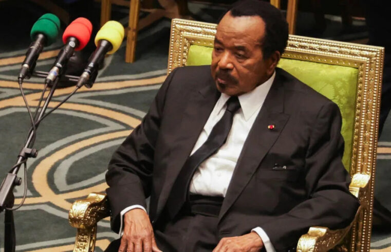 Crise politique au Cameroun : le régime justifie l&rsquo;absence prolongée du président