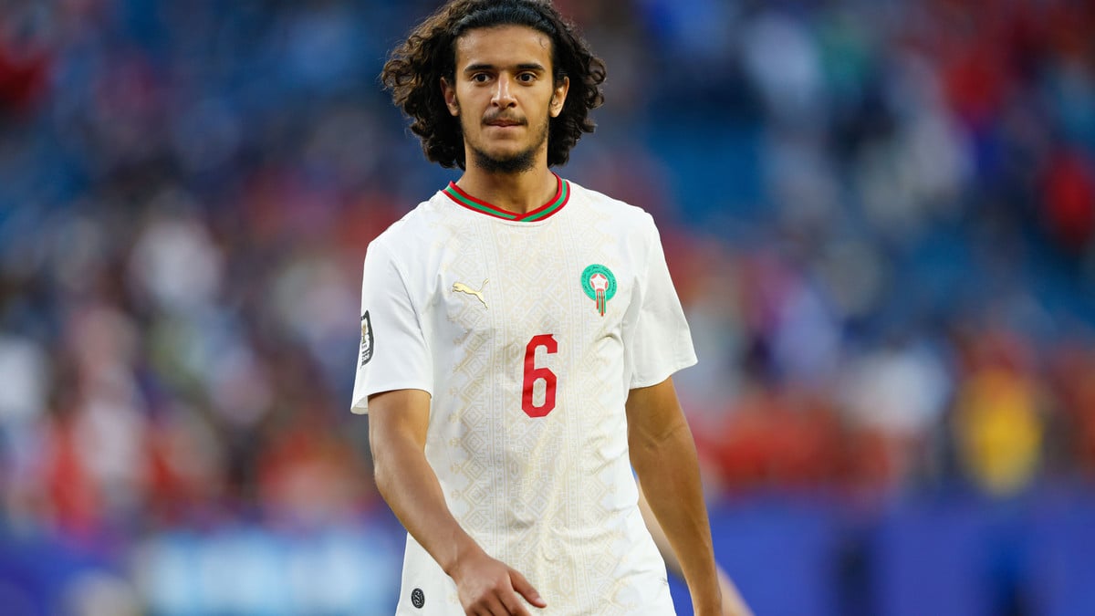 Ayyoub Bouaddi et le PSG : une opportunité qui se heurte à la réalité sportive