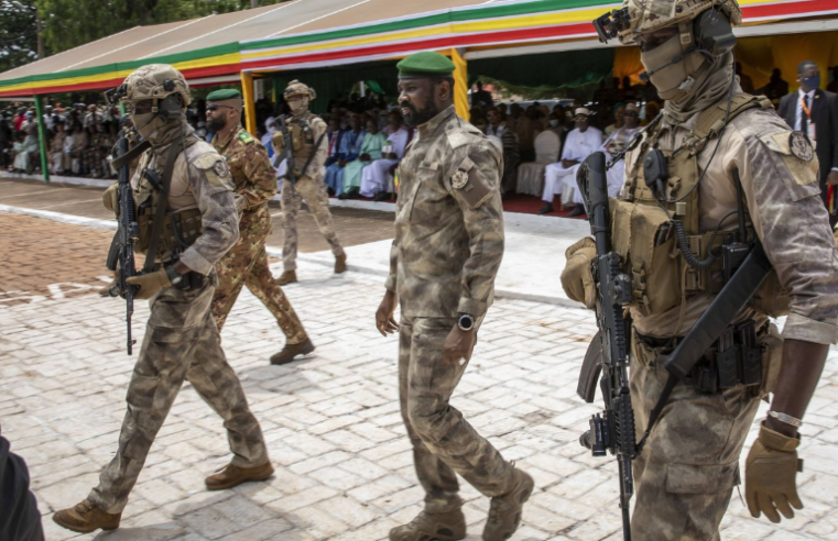 Mali : Bamako respire, le centre étouffe sous la menace jihadiste