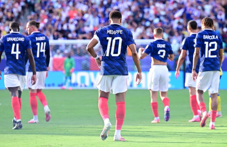Domination totale des Bleus face à la Suède : la France impressionne la planète football