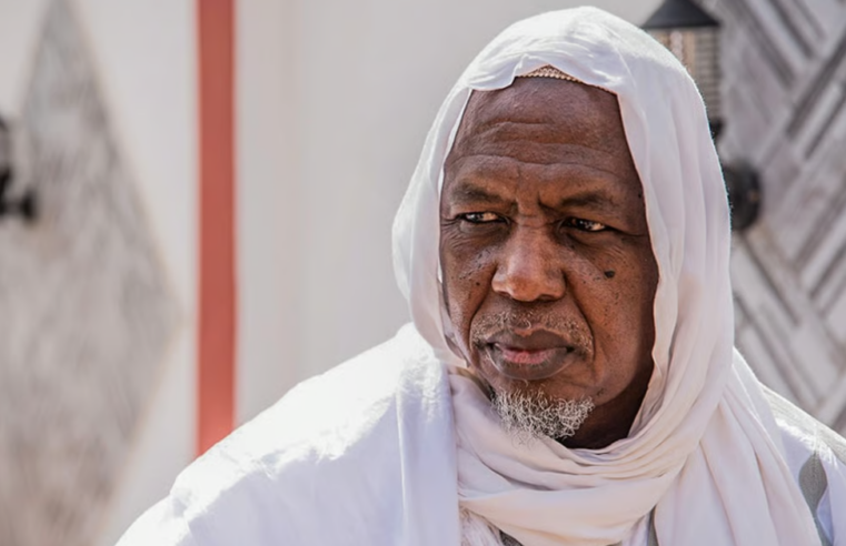Mali et Algérie scellent leur réconciliation, quel rôle pour l’imam Mahmoud Dicko ?