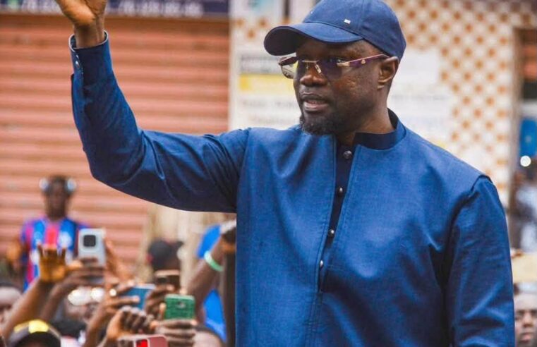 Popularité intacte pour Ousmane Sonko lors de sa tournée en banlieue dakaroise