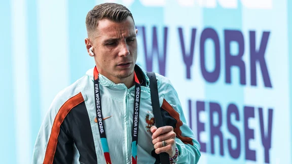 Lucas Digne, latéral français en pleine action