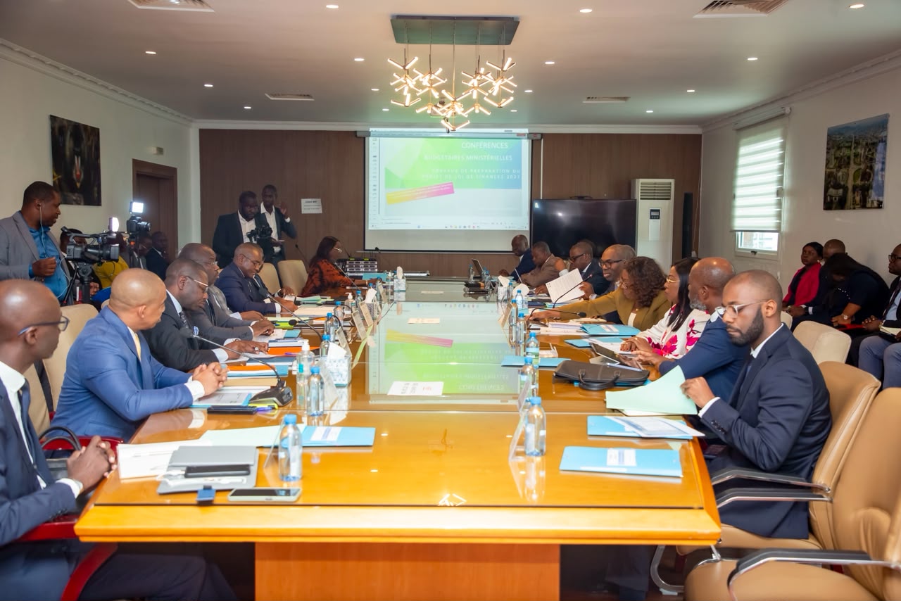 Conférence budgétaire au Gabon pour préparer le budget 2027