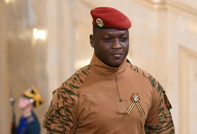 Portrait officiel du président Ibrahim Traoré