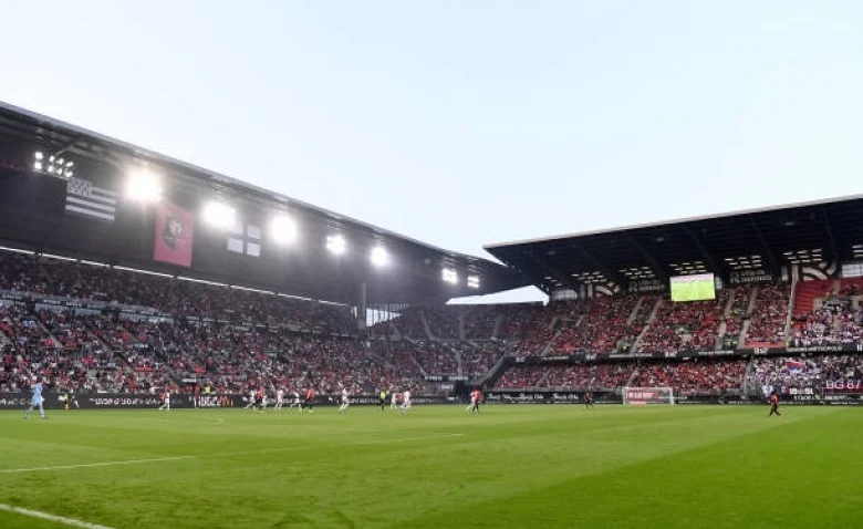 Illustration du mercato du Stade Rennais avec Franck Haise et un transfert à 4 millions d'euros