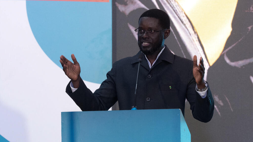 Le président sénégalais Bassirou Diomaye Faye s'exprime lors du lancement de son parti politique Kiiraay à Dakar, en juillet 2026.