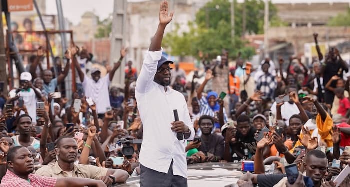 Ousmane Sonko relance sa campagne de vente de cartes Pastef après le Magal