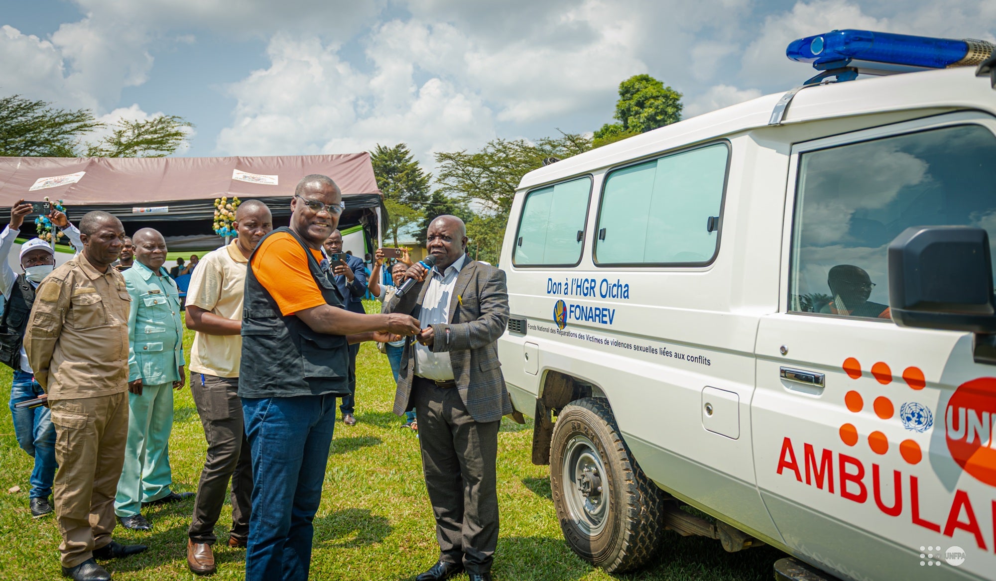 L&rsquo;hôpital d&rsquo;Oicha au Nord-Kivu reçoit une ambulance vitale face à l&rsquo;urgence