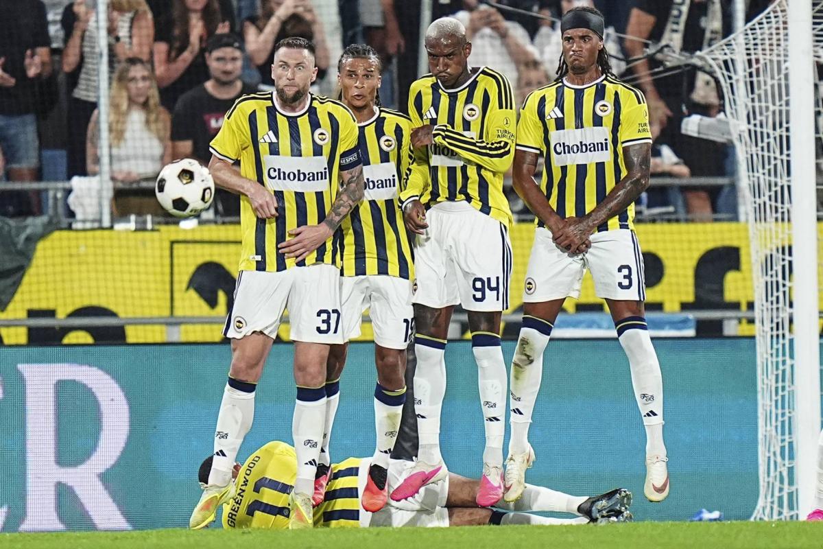 Fenerbahçe trébuche en championnat avant son barrage de ligue des champions contre l&rsquo;OL