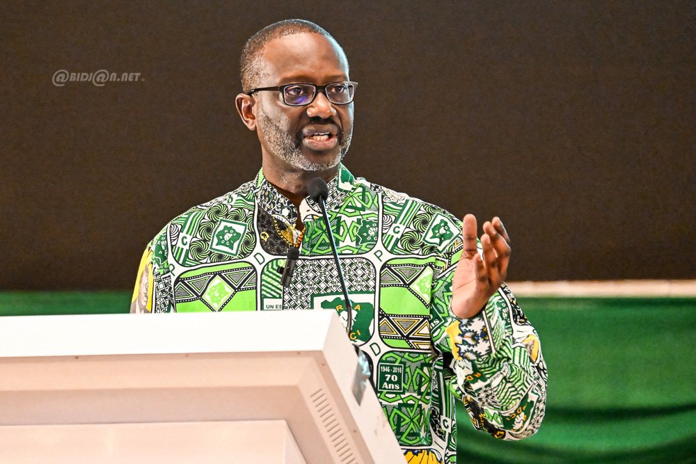 Tidjane Thiam appelle à l&rsquo;unité en Côte d&rsquo;Ivoire, saluant les efforts de décrispation