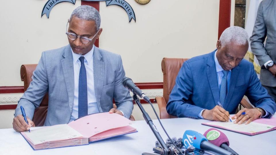 Gabon : un accord historique pour la décentralisation à Libreville