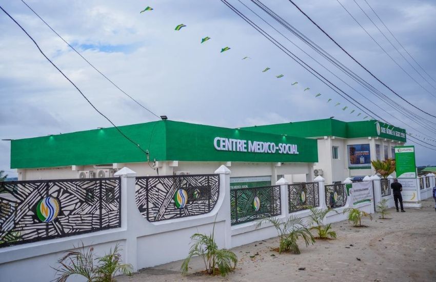 Inauguration des nouvelles infrastructures de la CNSS et de La Poste SA à Makokou