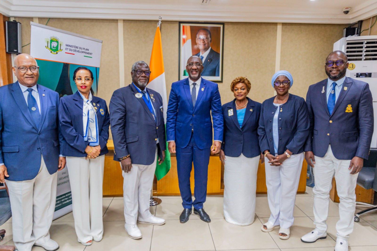 Rencontre historique entre le gouverneur du lions club et la Côte d&rsquo;Ivoire pour accélérer le pnd 2026-2030