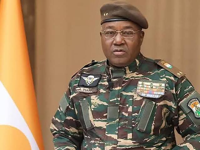 Niger : la junte opère un virage autoritaire en muselant l’information numérique