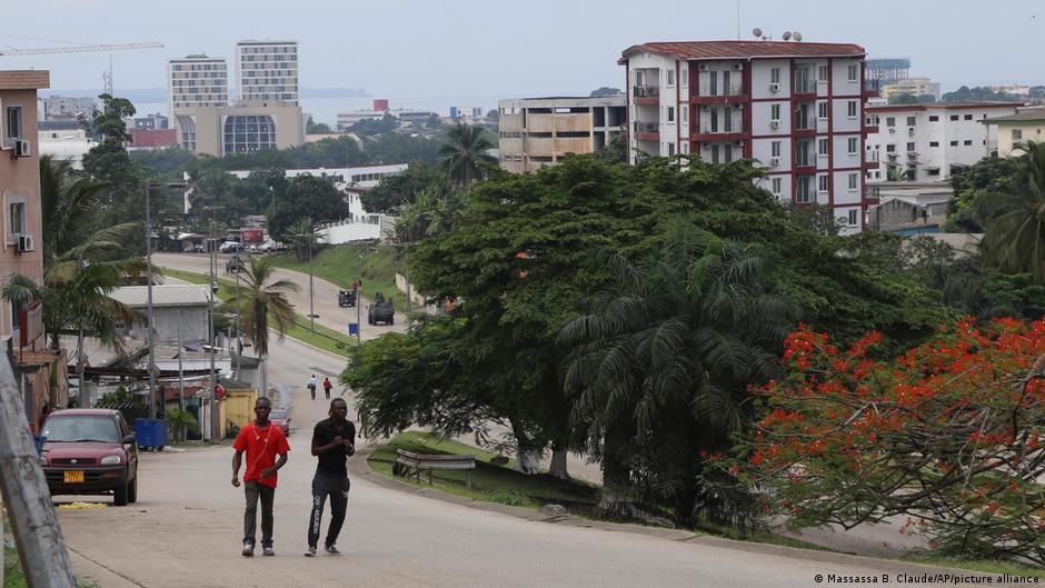 Gabon : dix ans de combat pour la justice après l&rsquo;assaut du quartier général de Jean Ping