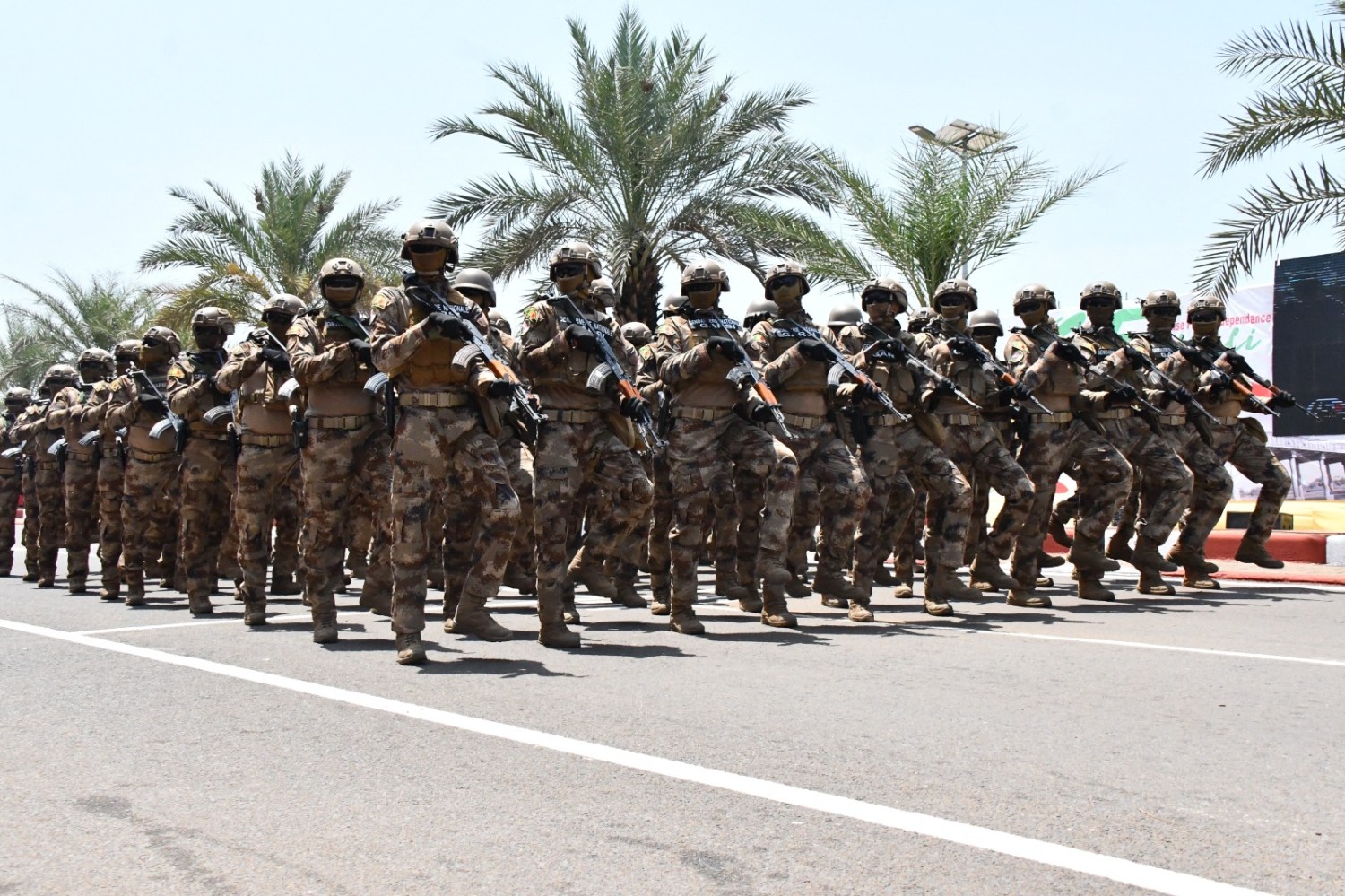 Mali : une attaque djihadiste d&rsquo;une violence inouïe frappe le camp militaire de Dioura