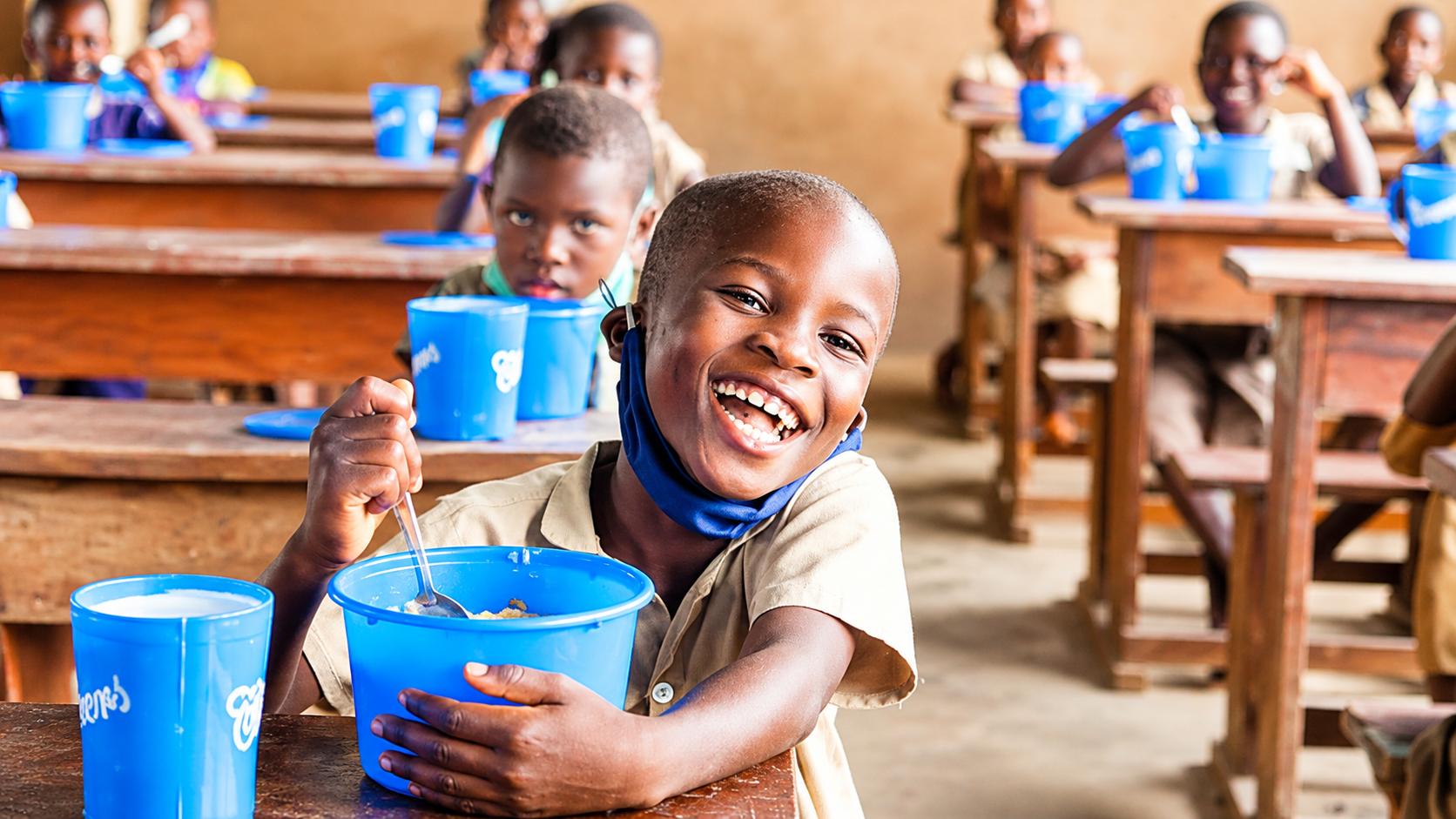 Alimentation scolaire au Bénin : 1,9 million d&rsquo;écoliers nourris, une politique aux multiples retombées